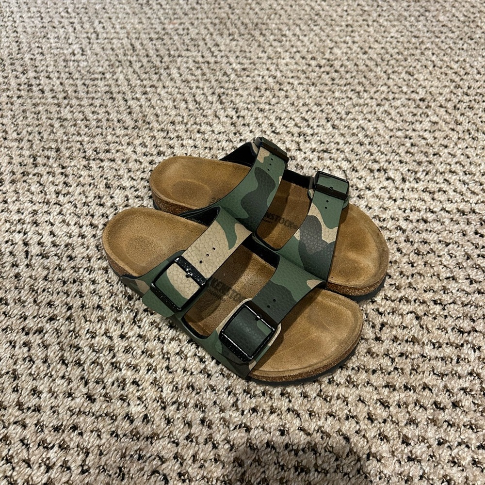 Birkenstock camo Arizona
